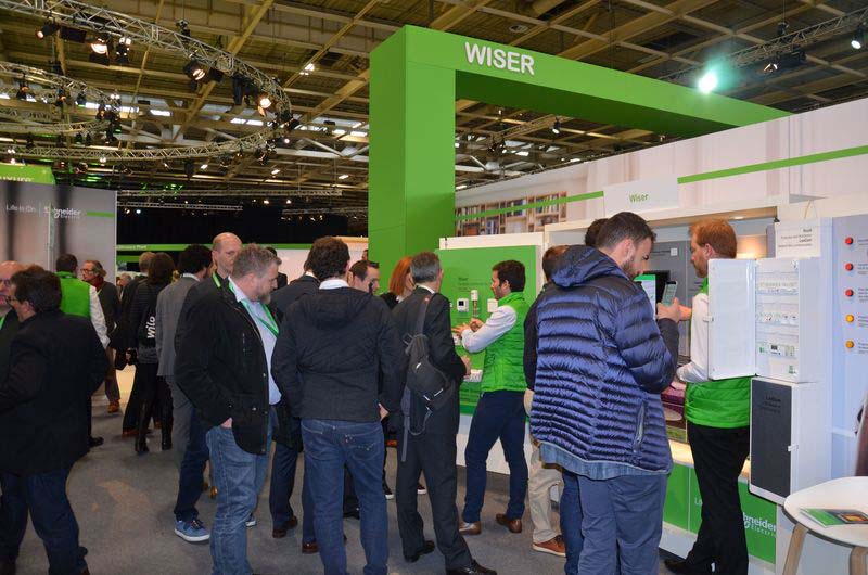 Schneider Electric представи иновативна IoT платформа за умен дом Schneider Electric представи иновативна IoT платформа за умен дом