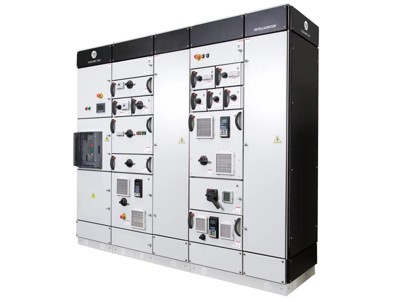 Стандартизиран по IEC център за управление на двигатели FLEXLINE 3500 на Rockwell Automation