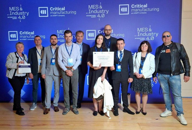 Екипът на Nearsoft посети MES & Industry 4.0 Summit 2025 в Порто