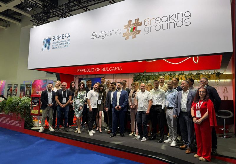 40 български компании взеха участие в GITEX Europe 2026 с подкрепата на ИАНМСП 40 български компании взеха участие в GITEX Europe 2026 с подкрепата на ИАНМСП